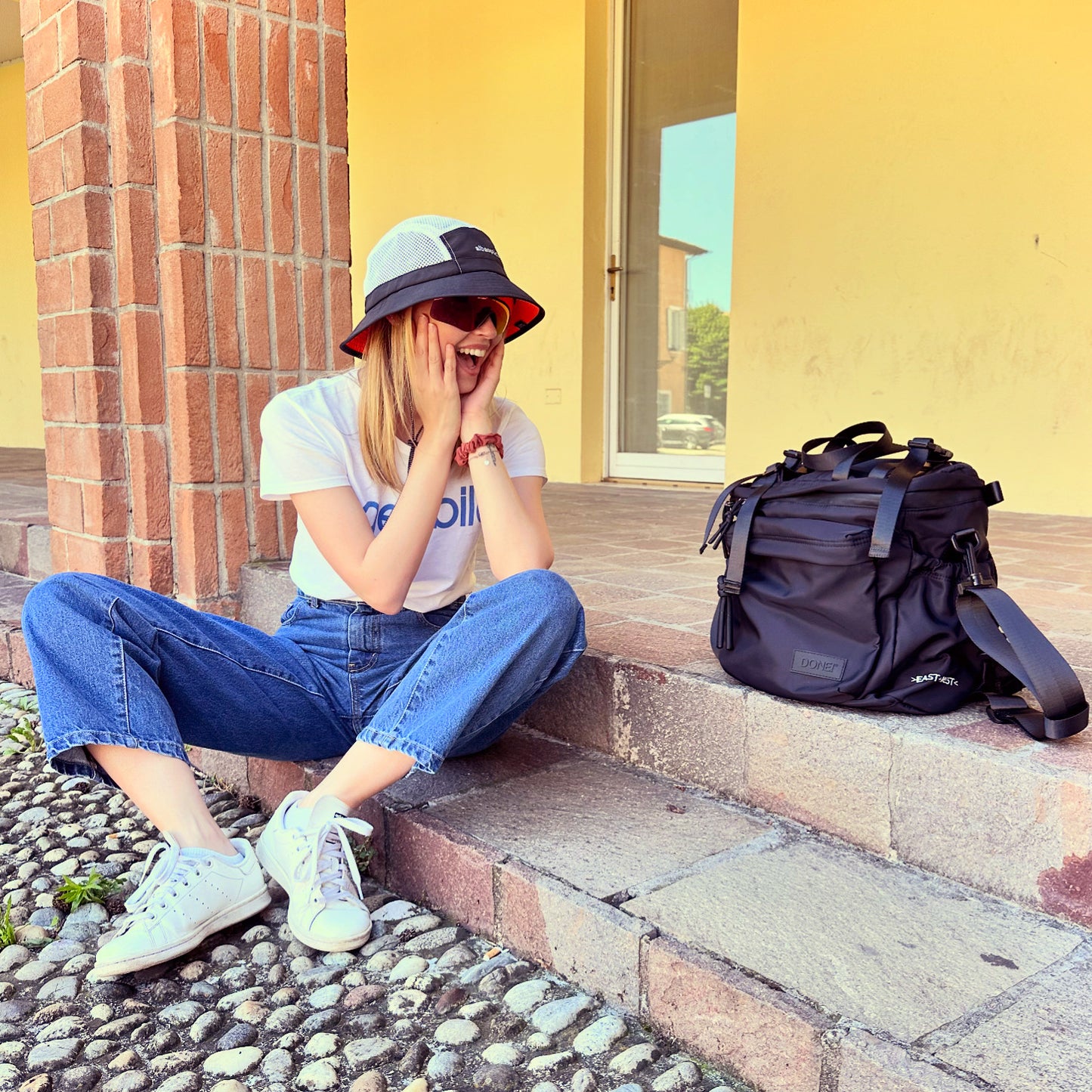 Done - Backpack East+West 18L Black