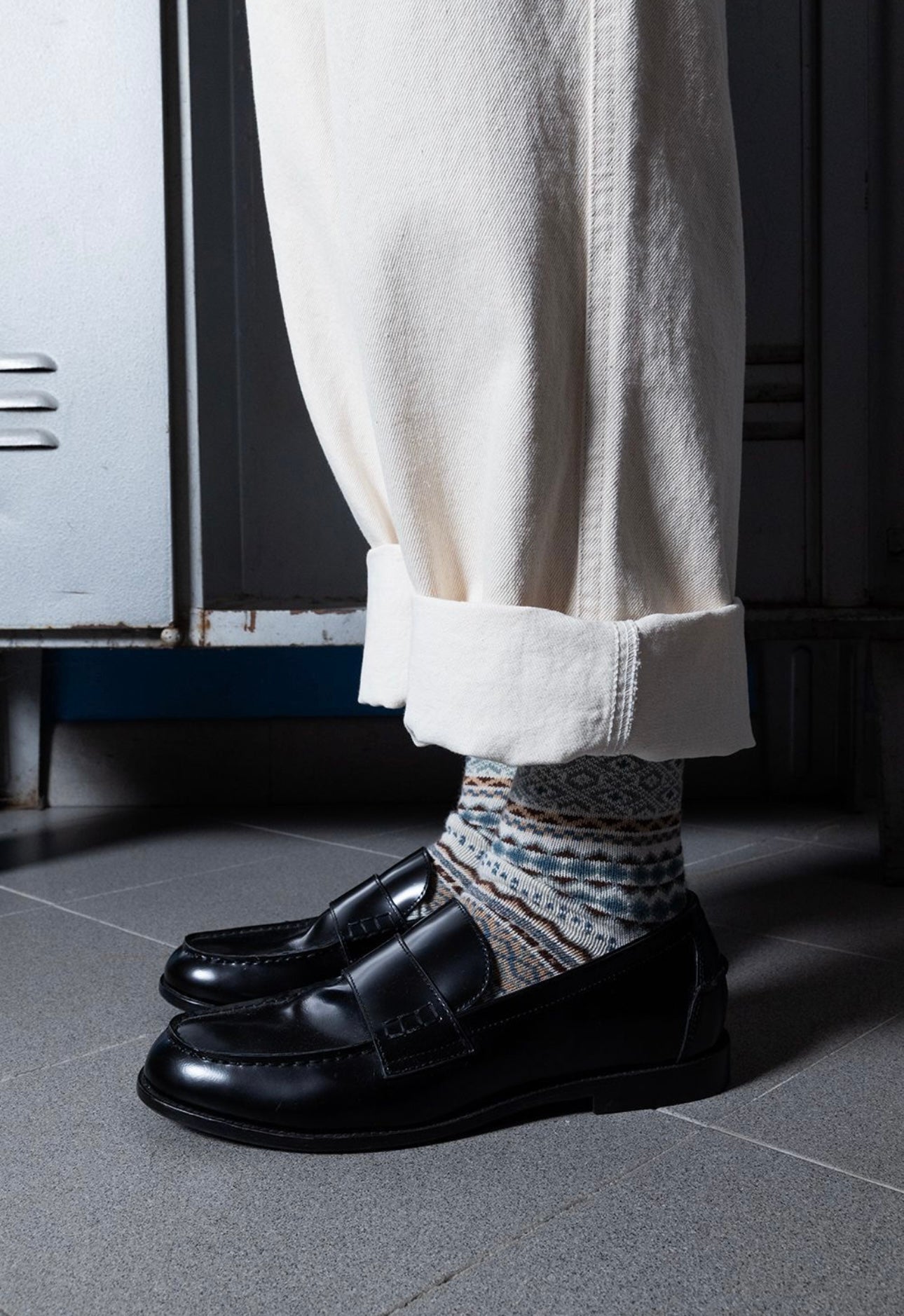 ANT45 - Socks Corvara Shorts in cotton Navy