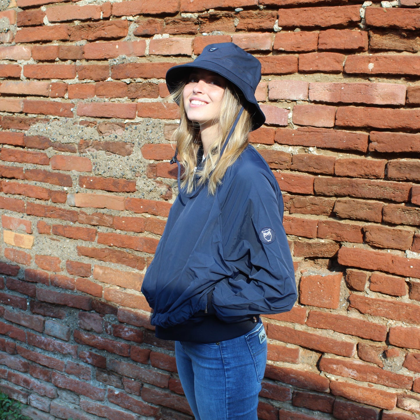 Knowledge Cotton Apparel - Bomber Dalia Short Total Eclipse
