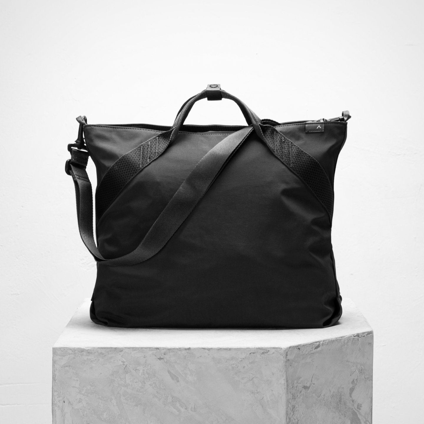 Topologie - Bag Rope Tote Black