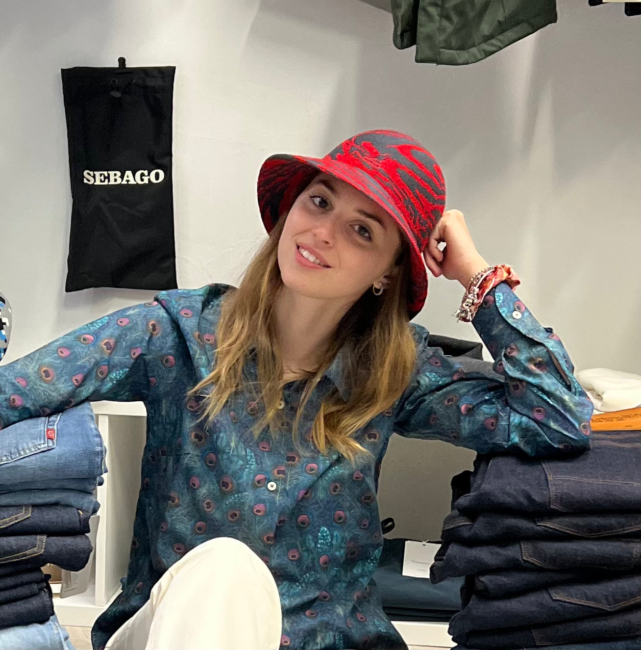 Kangol - Bucket Liquify Casual Red Deep Springs