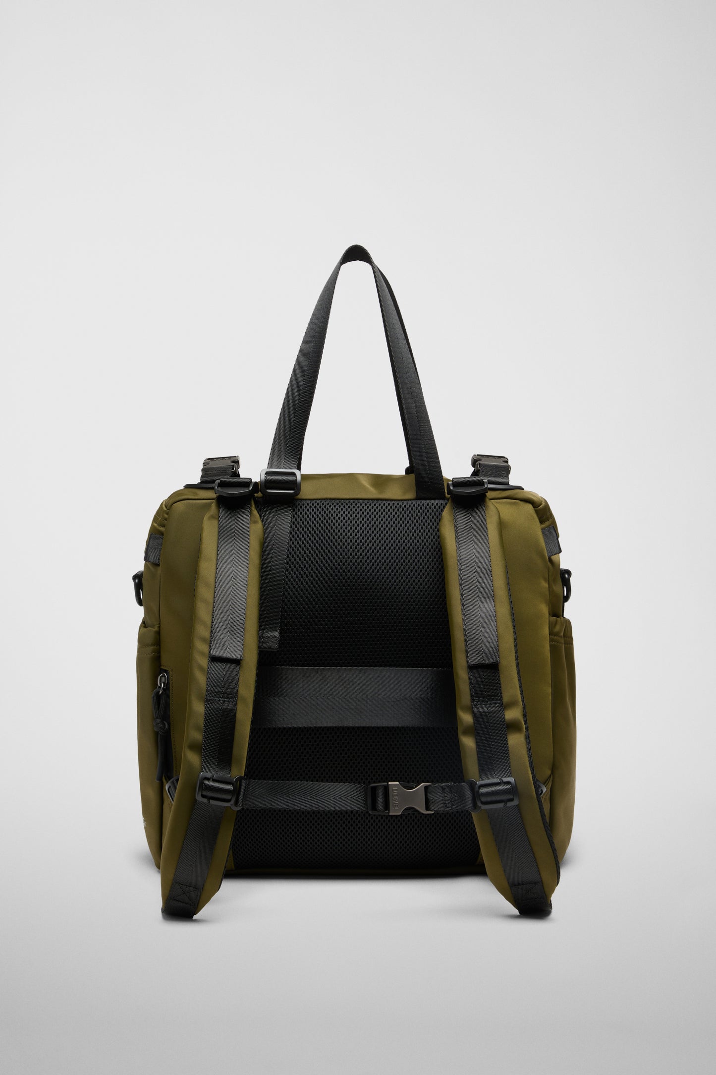 Done - Backpack East+West 18L Green