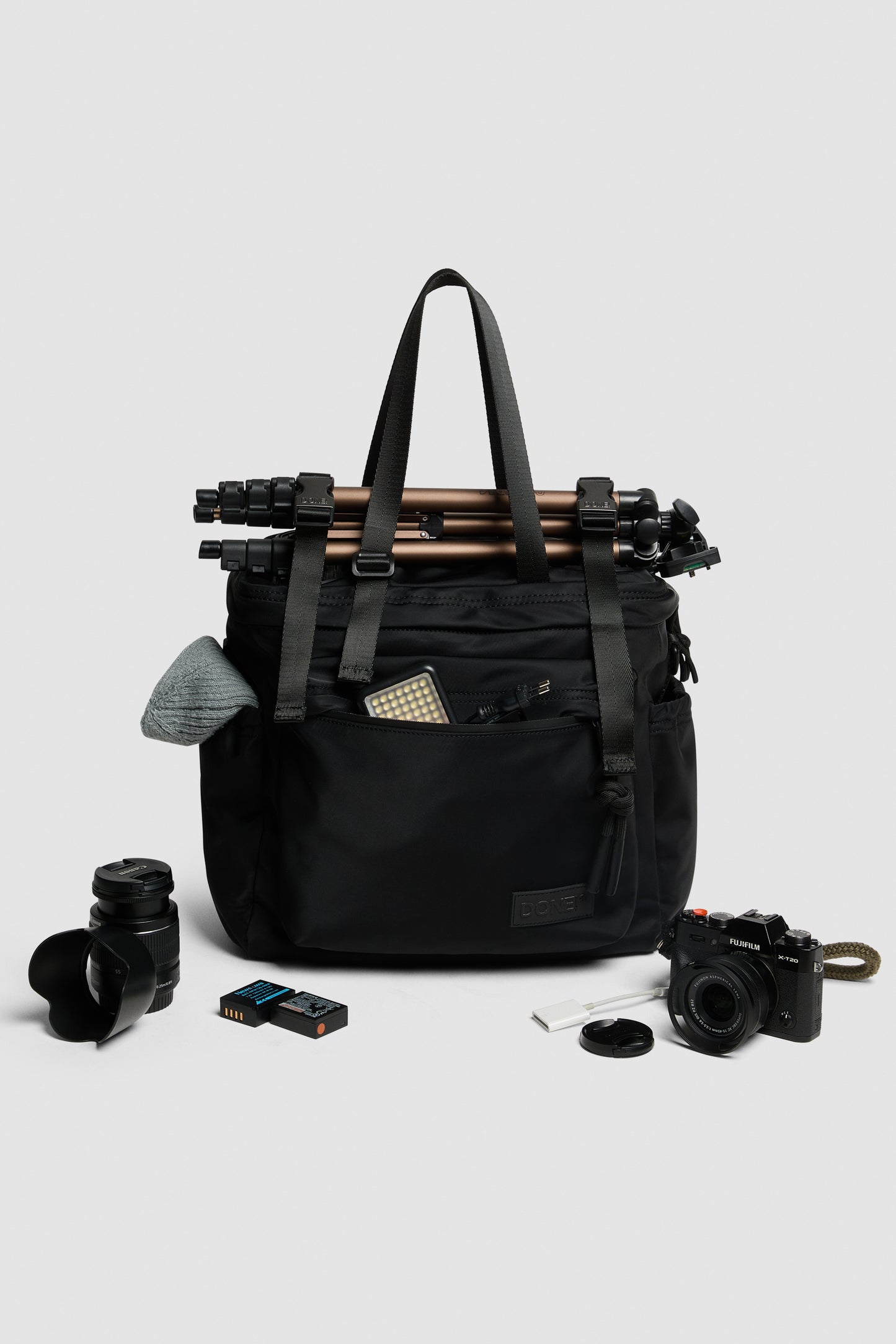 Done - Backpack East+West 18L Black