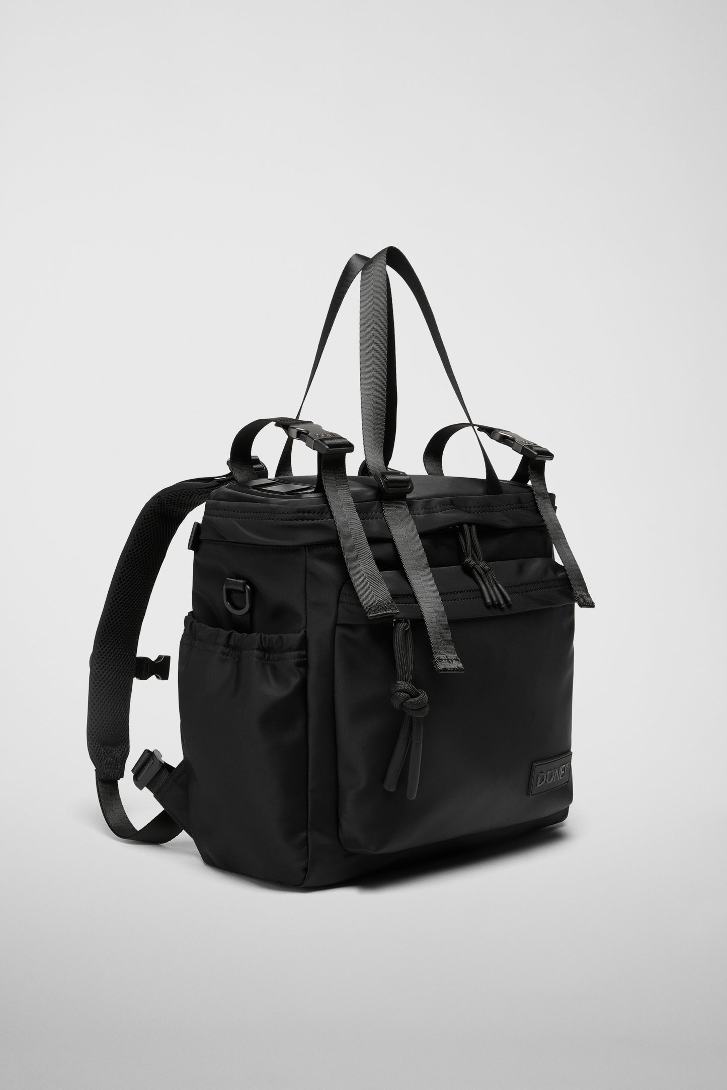 Done - Backpack East+West 18L Black