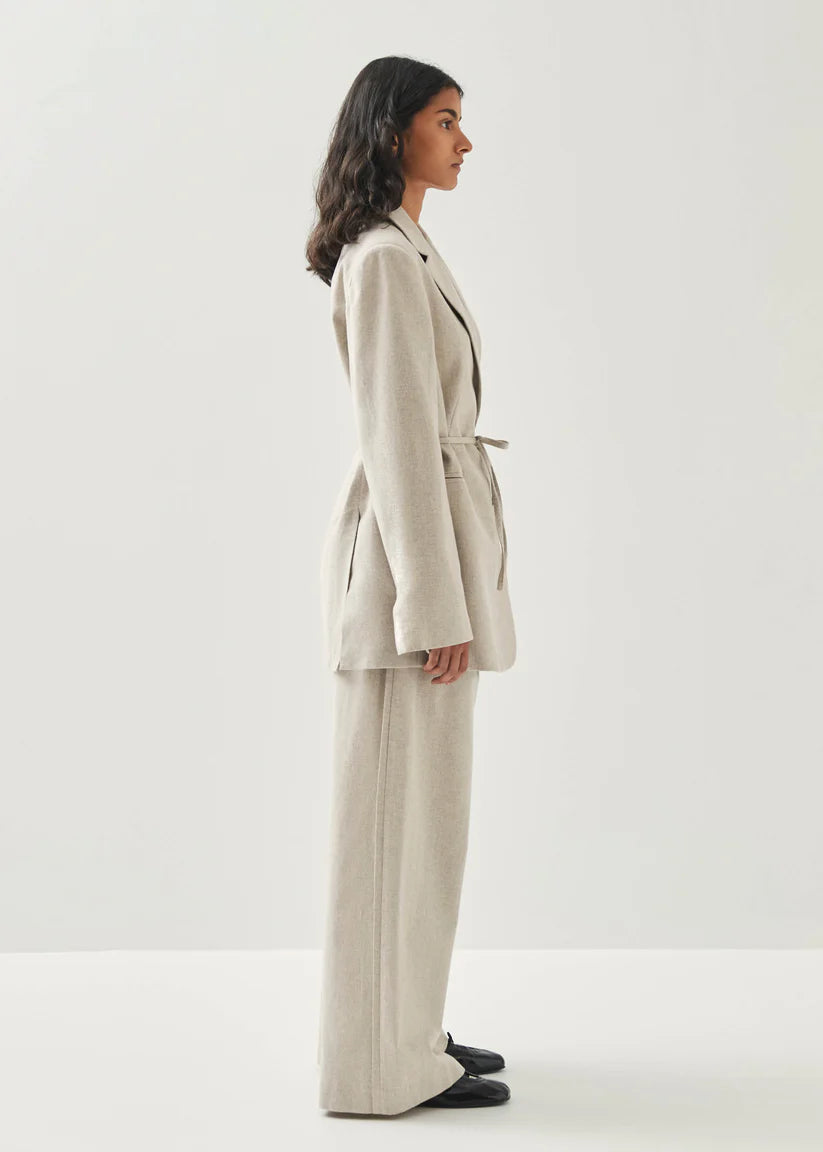 Alohas - Blazer Very Cream