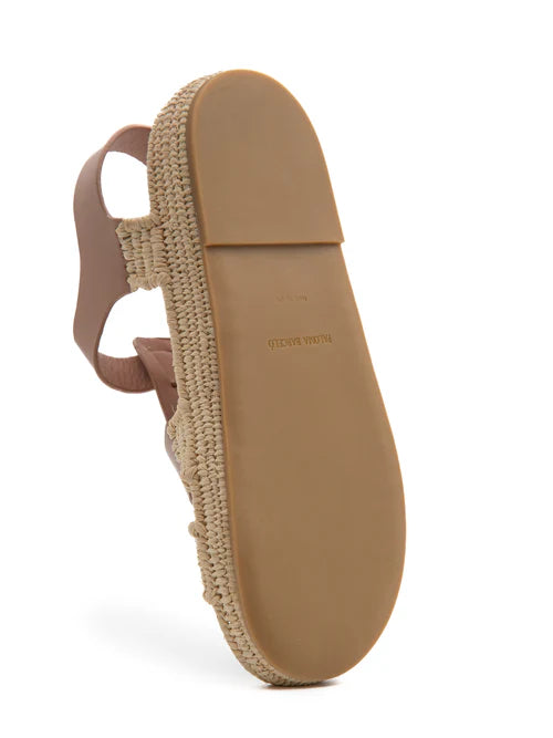 Paloma Barcelo’ - Sandals Yuka Calidis Makeup