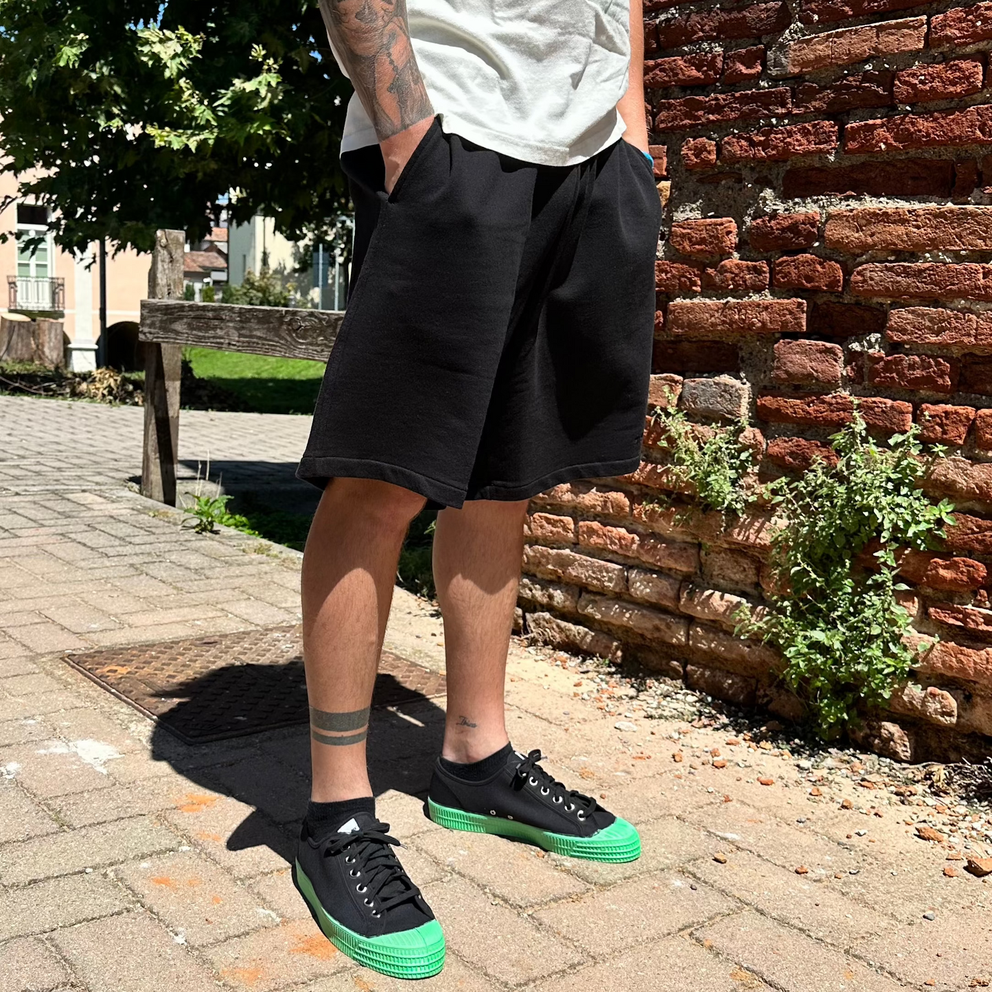 Edwin - Shorts Katakana Black